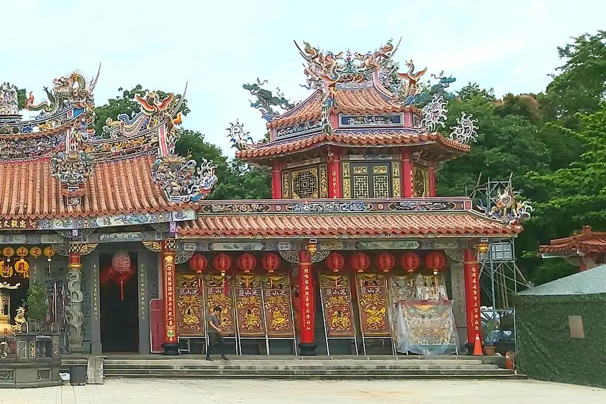 Chih Shan Yen Hui Chi Temple, Taipei