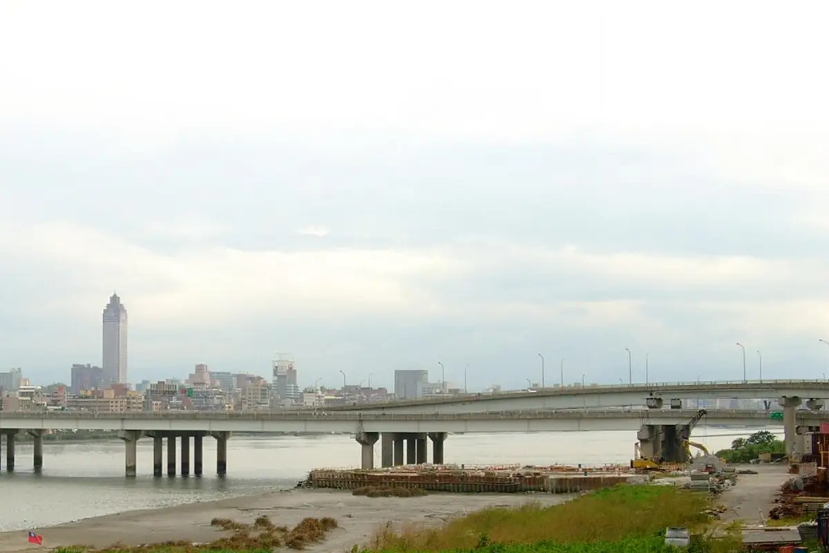 Taipei Bridge, Taipei