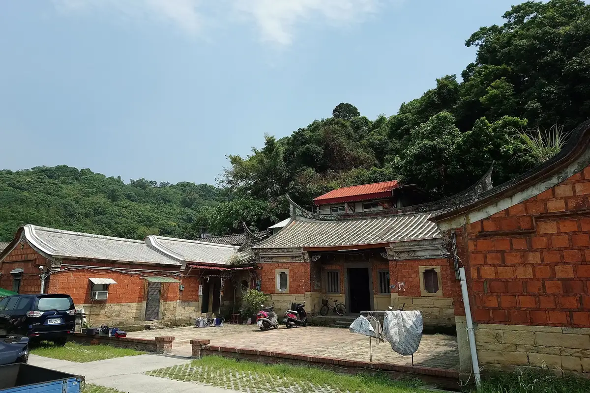 義芳居古厝, 臺北